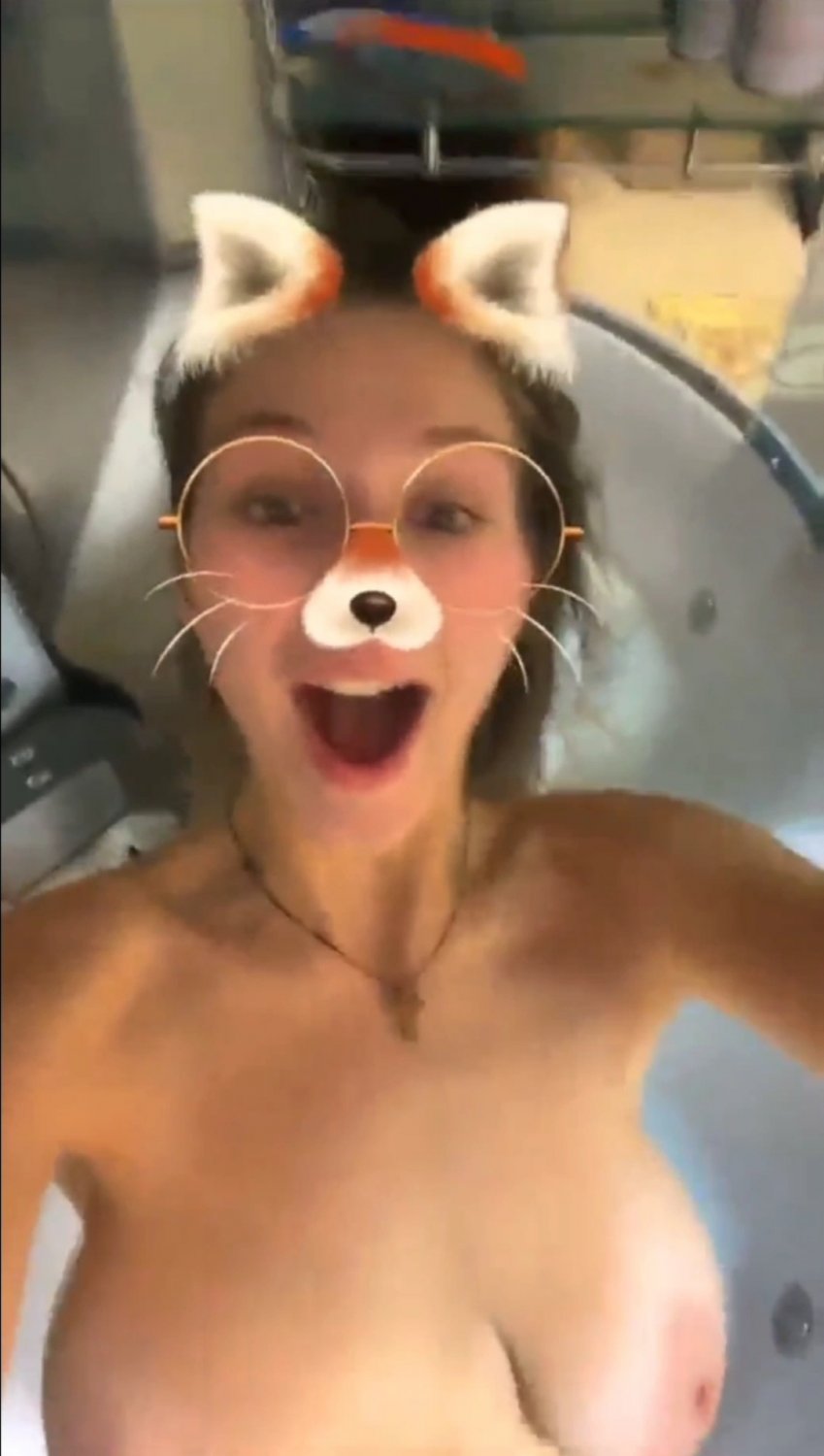 Liveme Squirrel nipslip live Porn Videos Photos EroMe 