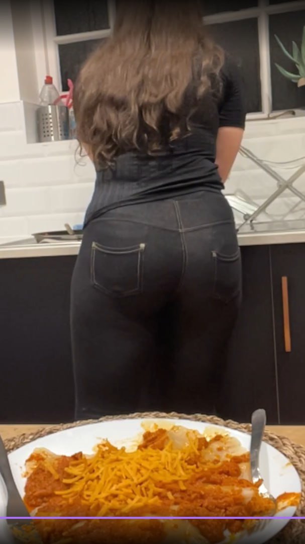 Craziest Build (Sweet Anita) #t5SW297q