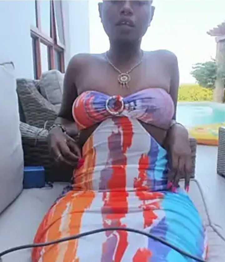 Names please #hg4F34uN