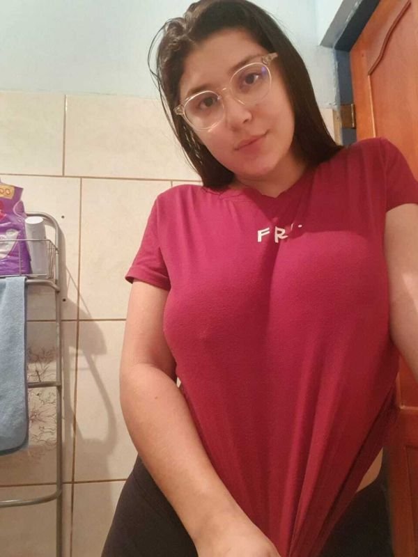 Novinha Española Gostosa Con Ganas De Follar Duro🇪🇸🥵💦 #nHmvp2BU