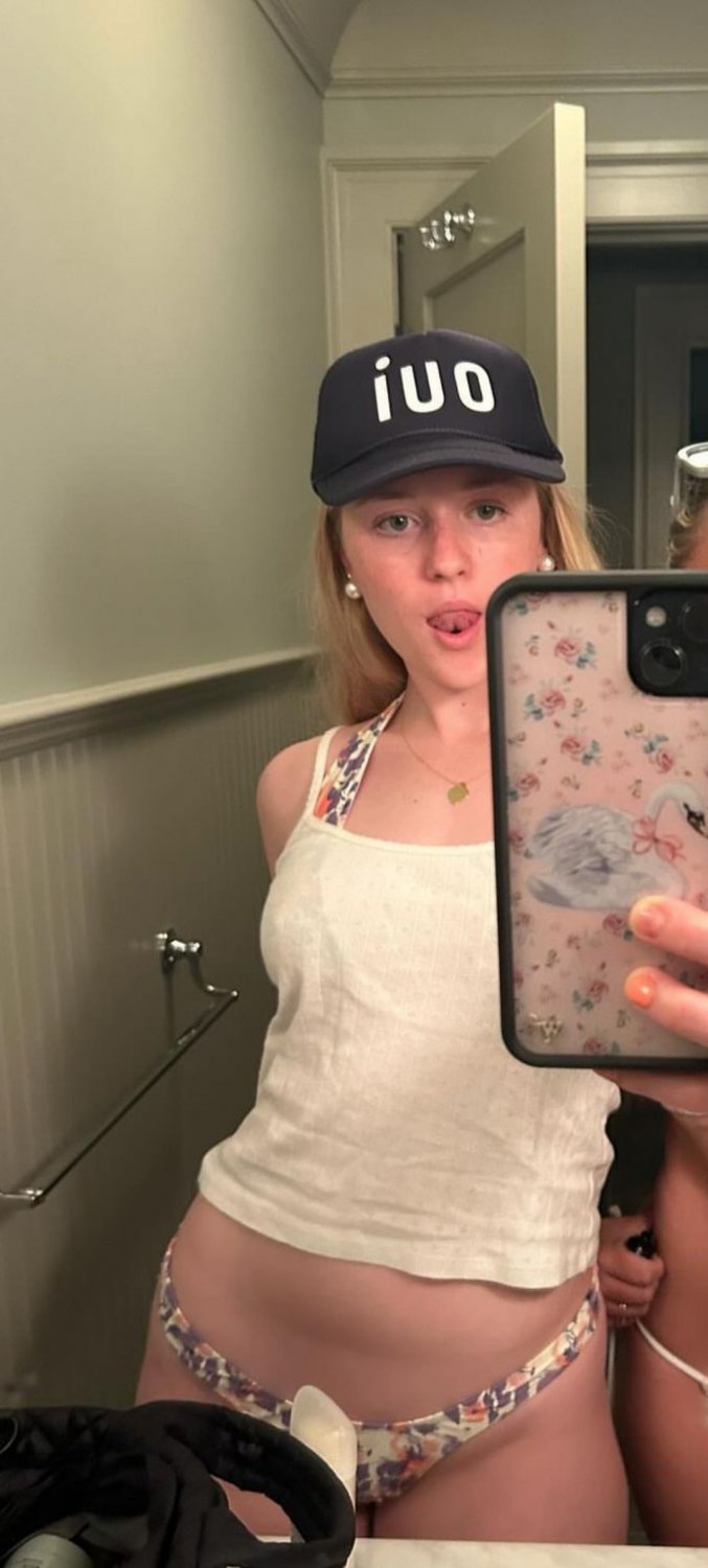 Sexy teen slut Avery has a fat ass #JeBGfP6I