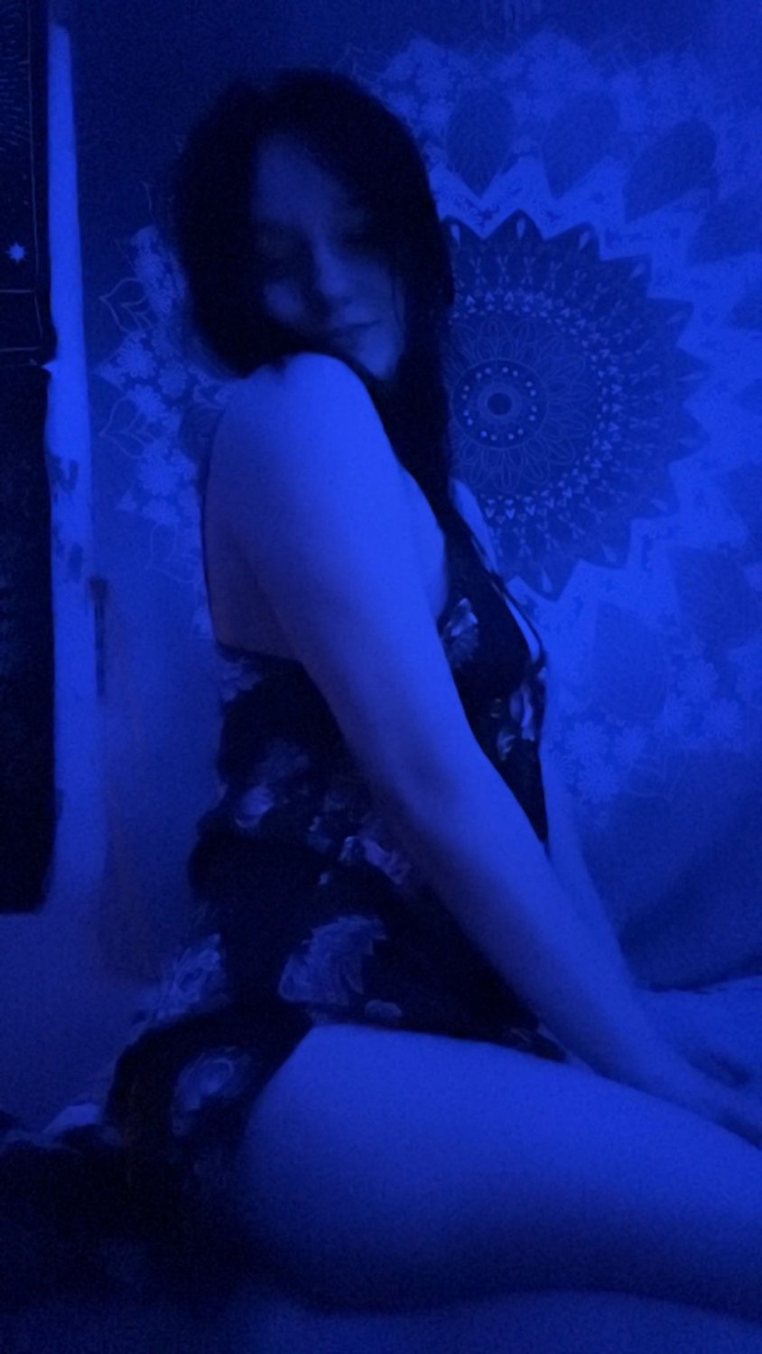 Teen slut Laura is any man's dream #NNhPiE9S