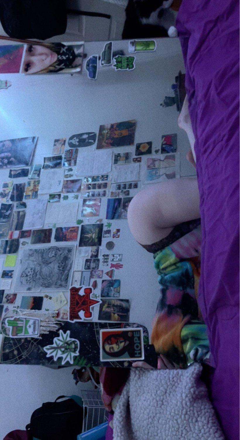 Teen slut Laura is any man's dream #S6jw95Au