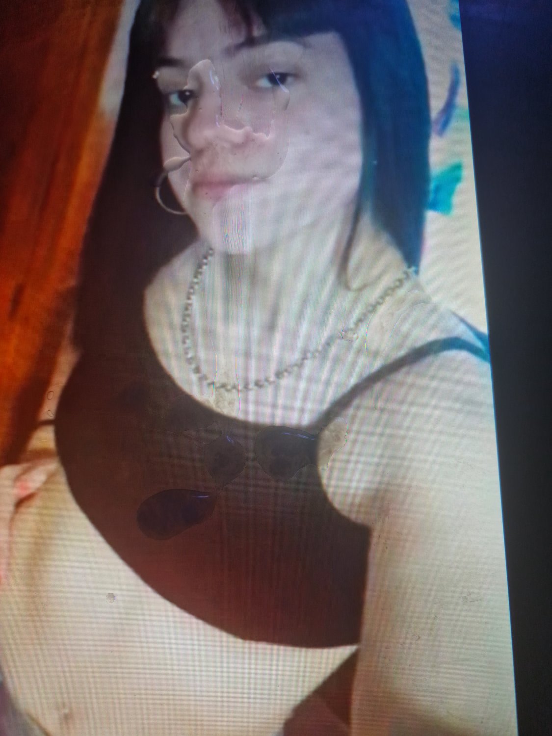 Cumtribute, tributo a Eugenia. Pendeja zorrita Argentina. Le encanta untarse el semen en su carita. #0slad6rZ