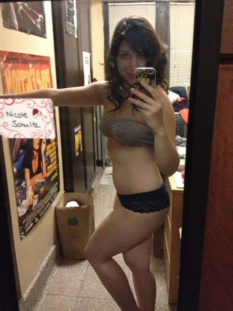 Webslut Nicole S #HZ0CgwNT