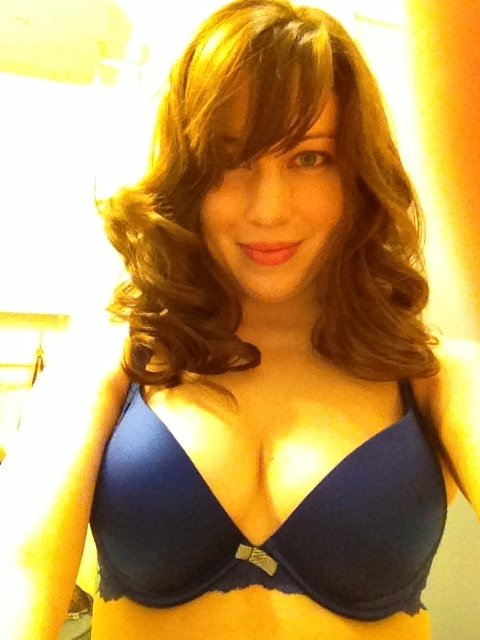 Webslut Nicole S #JVX3uMqS