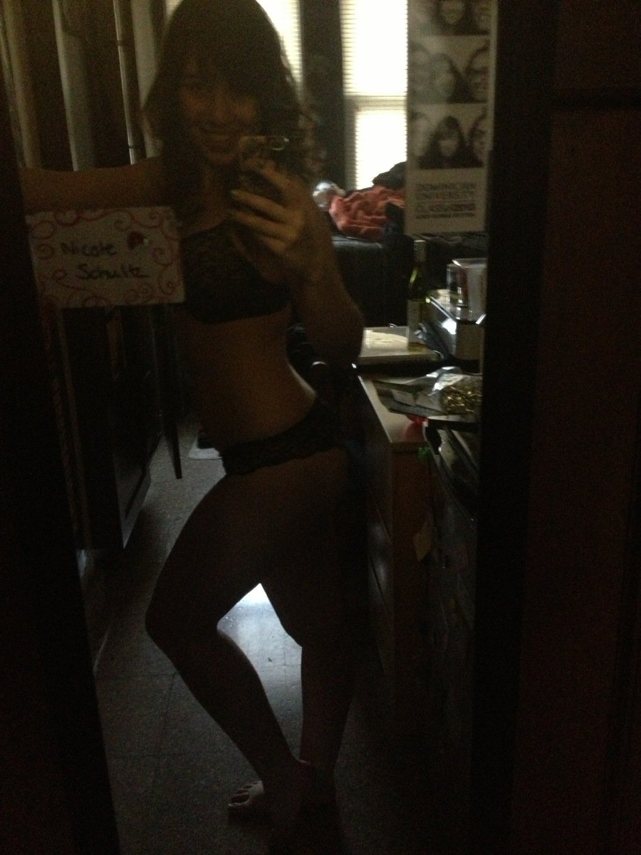 Webslut Nicole S #xOnIJsfZ