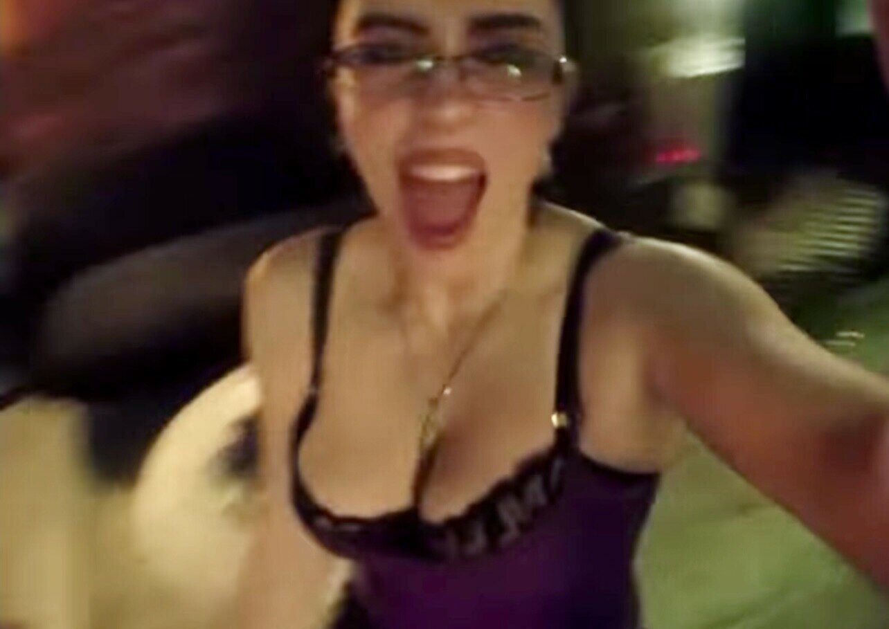 billie eilish boooing #sF9uNLVq