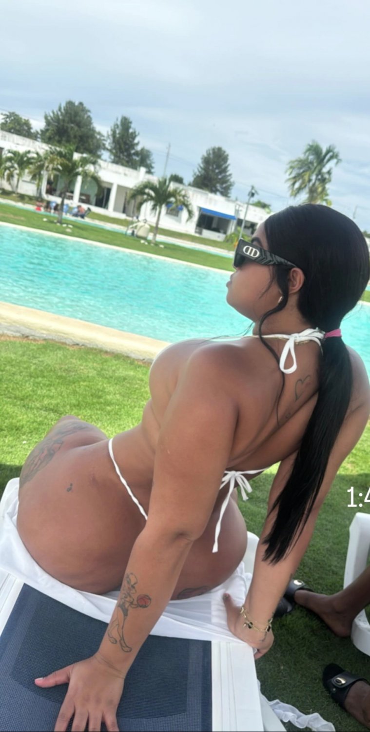 Culona en tanga #WZC0nRIZ